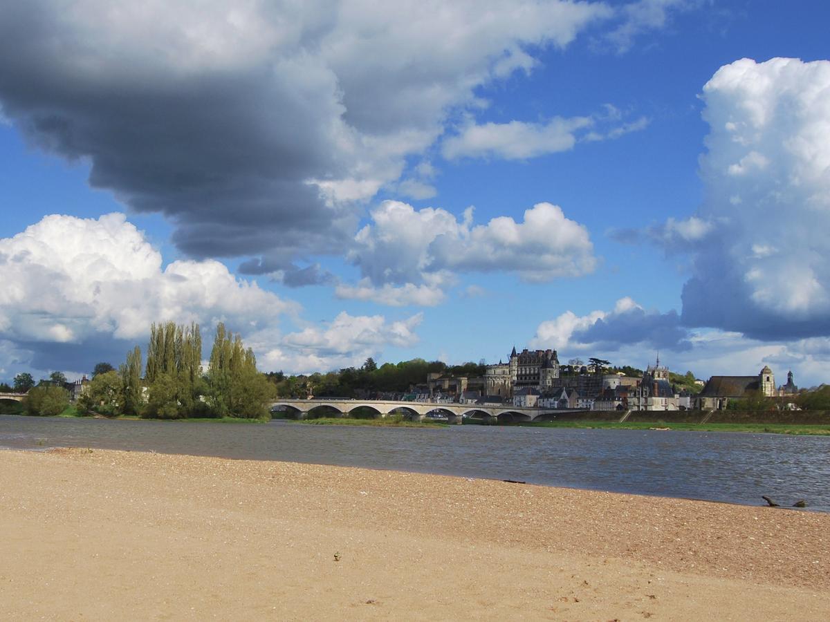 L'Aerogare Amboise Hotel Buitenkant foto